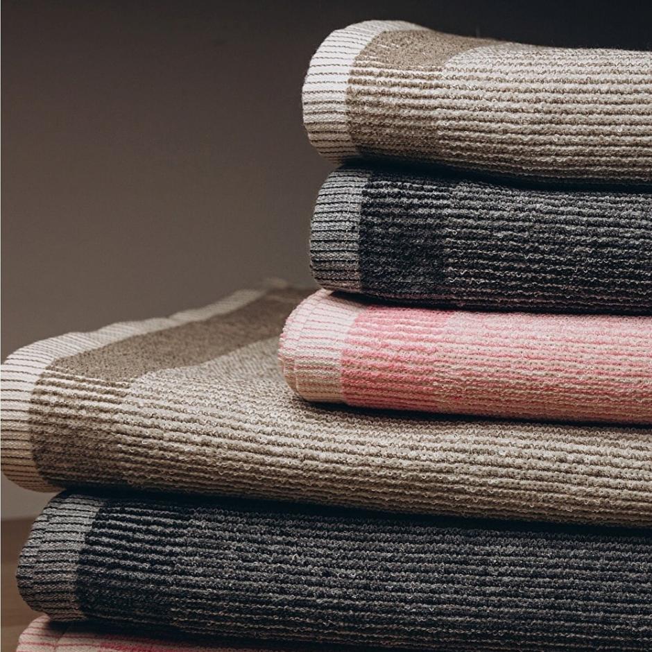 CALM TOWELS