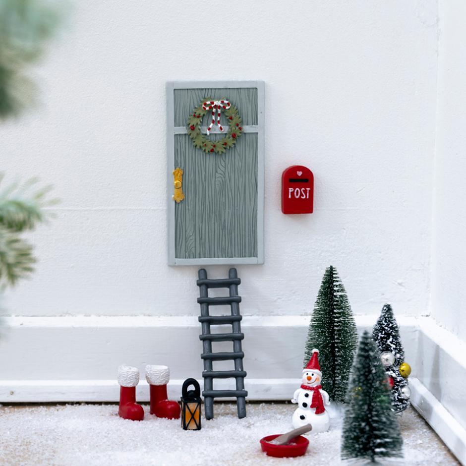 Gnome doors and accessories