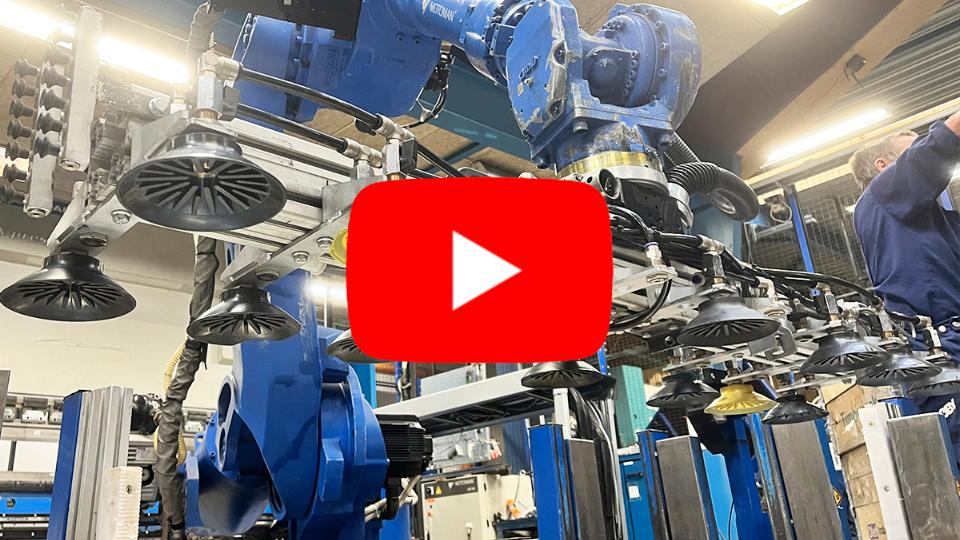 See the process from the front row with GoPro on the CNC robot