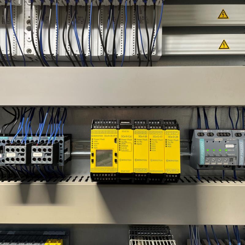Multiple Safety Controller SCx safety controller