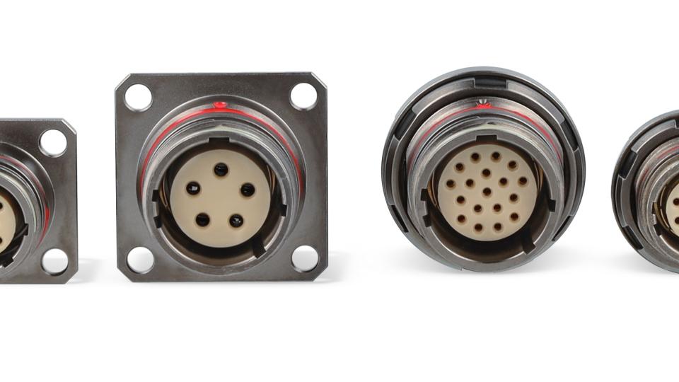 Flange receptacles enable 38999-integration of AMC T connectors