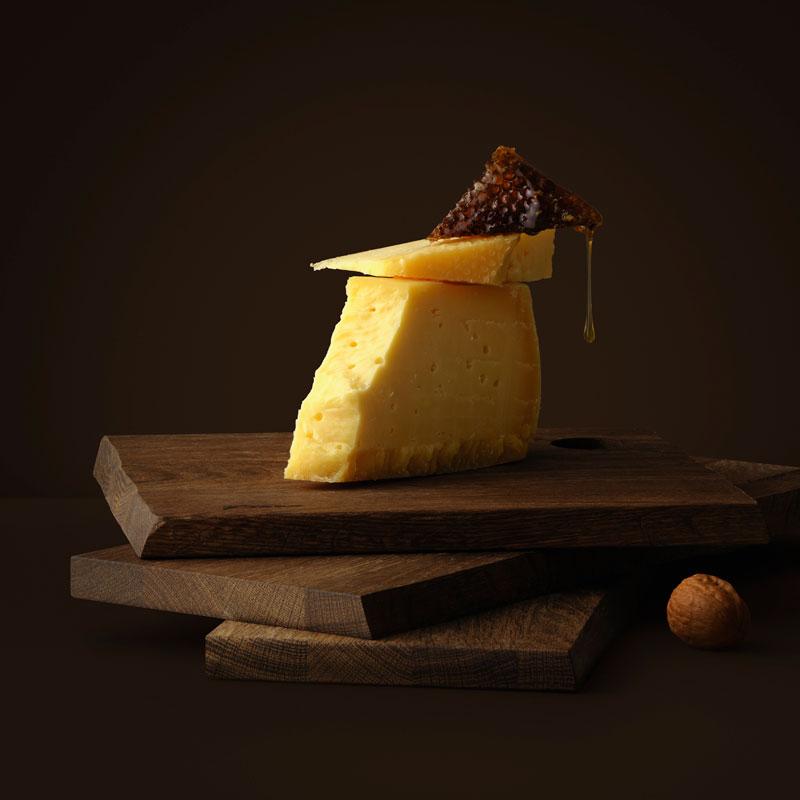 by Brorson® Machego, Gruyére, Cheddar... Highlight Your Cheese Extraordinarily